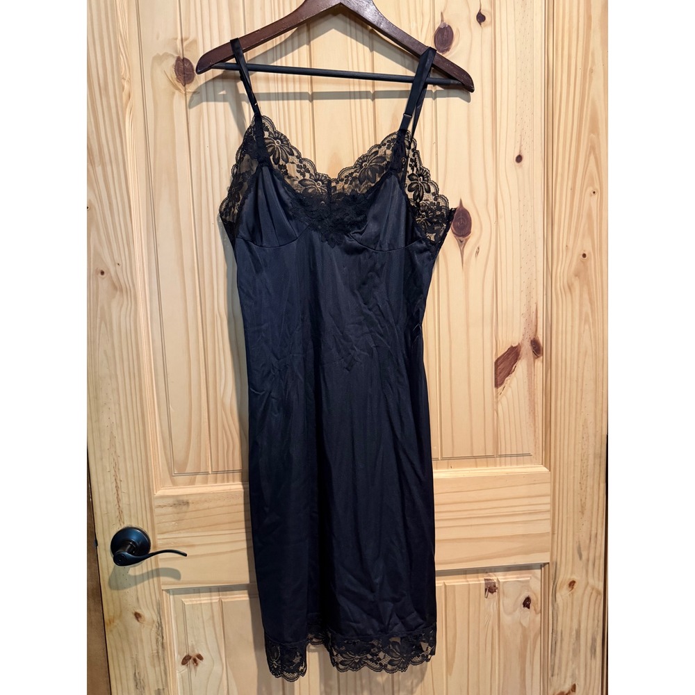 Vintage Lorraine Black Lace Trim Full Slip Antron III Nylon Tall 36 Made in USA